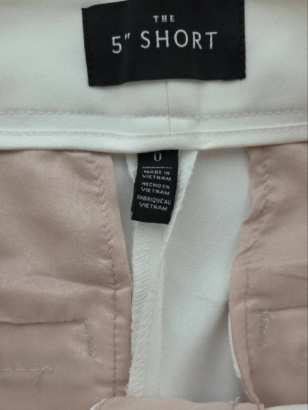 WHITE HOUSE BLACK MARKET THE 5 INCH SHORT SHORTS WHITE SIZE 0 - Picture 4 of 14